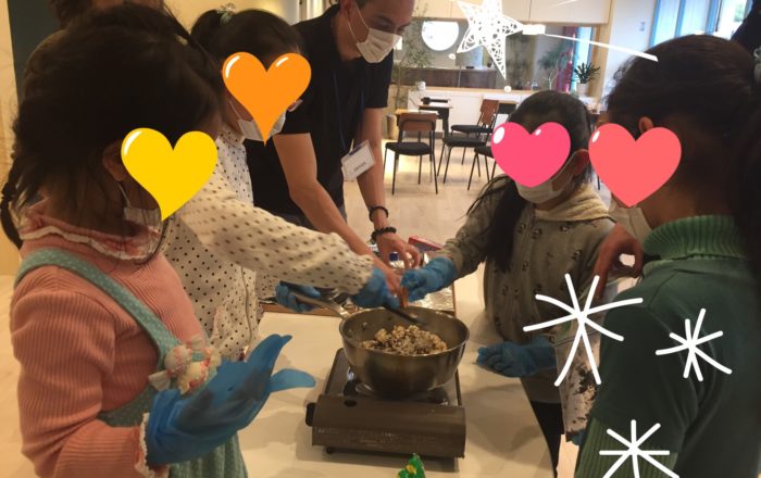 COOKINGは自然に覚える、話す、身につく！