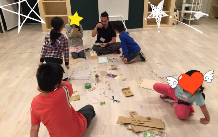 英語だけではない、考える力も身につけていきます。