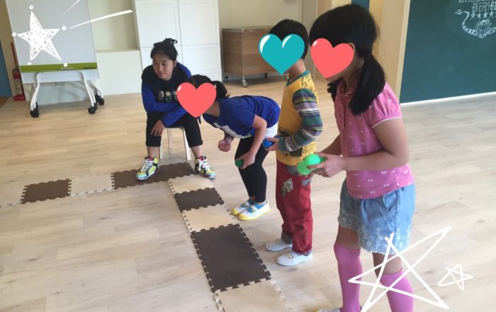 求められて答えるだけでなく、自分から英語で話す機会を作る事も大事