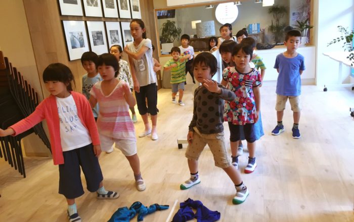 外は雨、でもみんな何故かテンションが高い！？