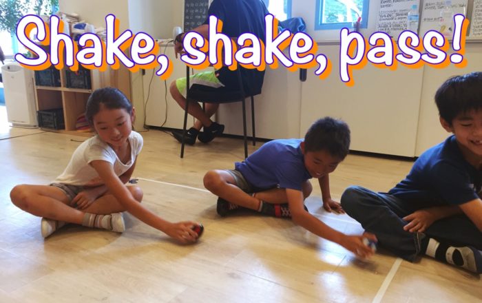 リズムに合わせて体と玉子！？を動かすゲーム