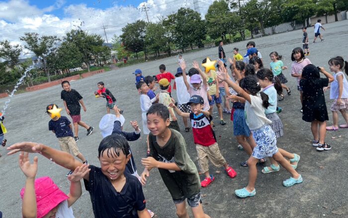 【青葉校】サマースクール2回目のウォーターデイ!