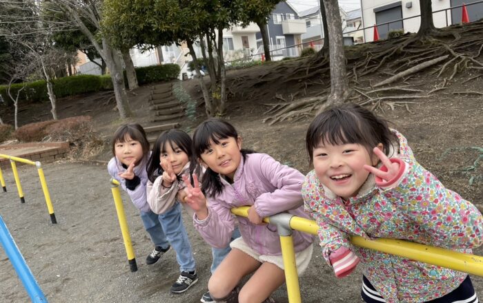 【青葉校】Let’s go outside!（みんなで外にいこう！）