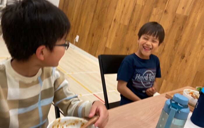 【都筑校】夕食も楽しく♪