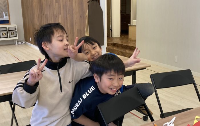 【都筑校】ハートの工作を完成させよう!!