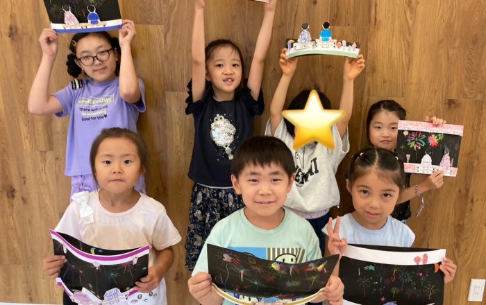 【都筑校】打ち上げ花火の絵を描こう！