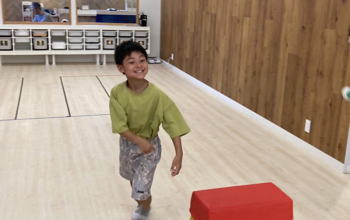 【都筑校】遊んで、飛んで、発音良く言って