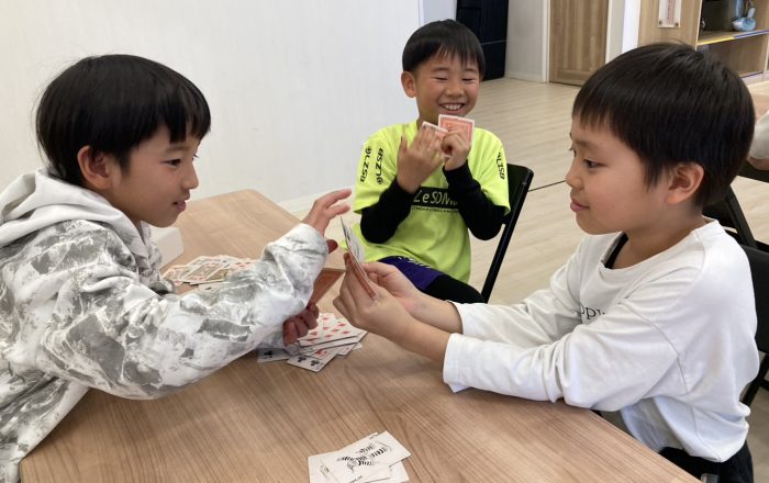 【都筑校】もうすぐ春！お花のお勉強！